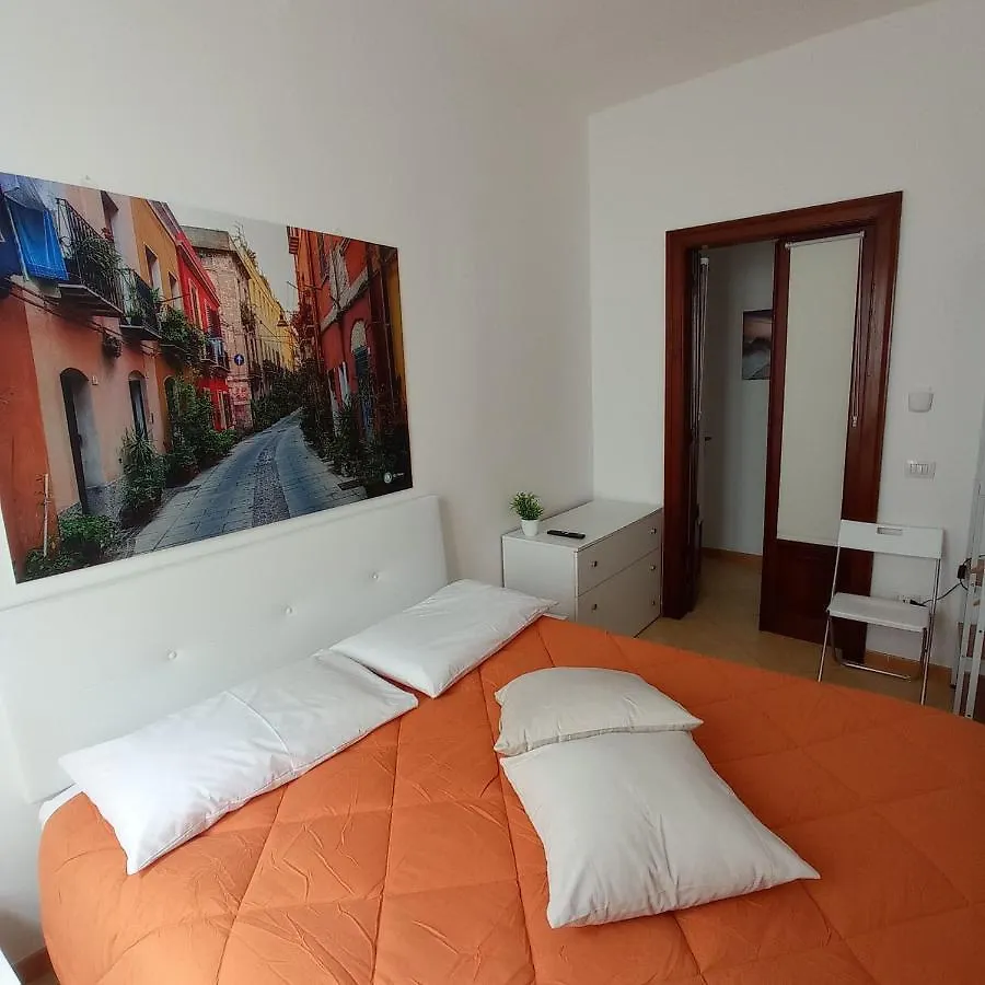 Appartamento Sky Moon Cagliari Centro Vista Mare 0*,  Italia